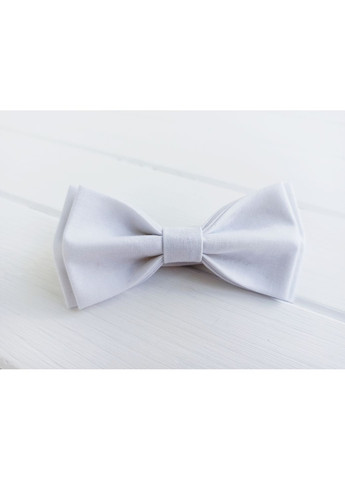 Біла краватка метелик однотонна з нагрудною хустинкою Major Style (367982930)