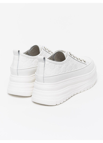 Белые демисезонные женские кроссовки 1100004 Buts