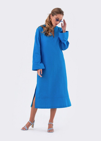 Голубое льняное платье голубого цвета с разрезами по бокам Dressa