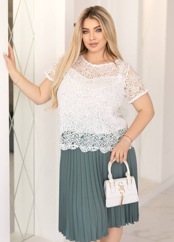 Белая прозрачная блуза с вышивкой на подкладке с баской Україна