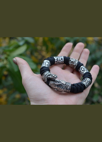Браслет с Змеей, Львом из белой бронзы и Рунами из нержавеющей стали и из паракорда + брелок в подарок No Brand (341738672)