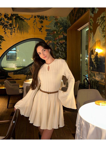 Молочна святковий, повсякденний жіноча ангорова сукня в рубчик кльош Avanti однотонна