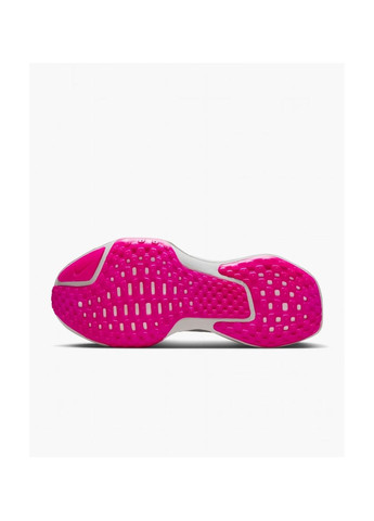 Белые кроссовки мужские invincible 3 road running shoes white/light blue Nike