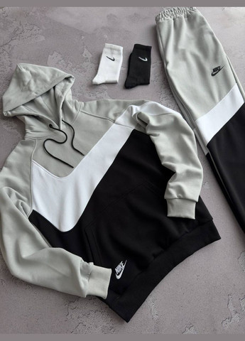 Костюм: худі-штани 2 пари шкарпеток у подарунок! No Brand (322873965)