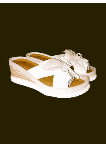 жіночі шльопанці з декором на середній танкетці білі Sherlock Soon (357260925)