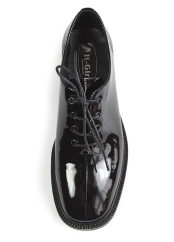 It-Girl Лаковані туфлі оксфорди чорний з натуральна шкіра, — демісезон (322331155)