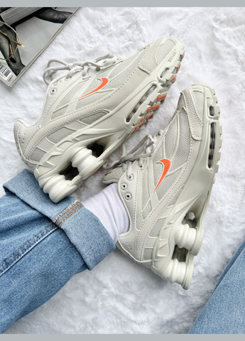 Серые демисезонные кроссовки мужские и женские nike shox ride 2 sp supreme grey orange | найк шокс райд 2 серые No Brand