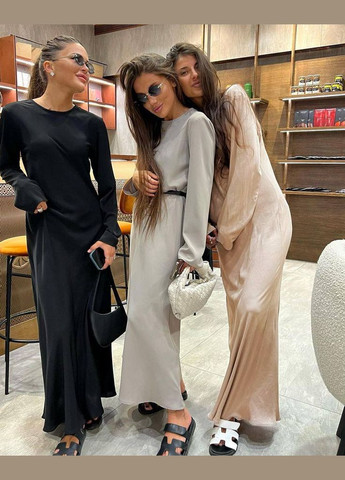 Бежевое повседневный а-силуэтное платье длины макси а-силуэт Adelante однотонное