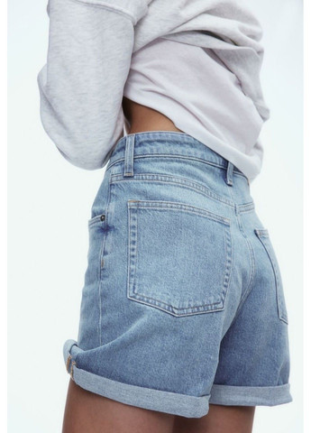 Женские ультравысокие джинсовые шорты Mom (56979) W34 Голубые H&M (291903280)