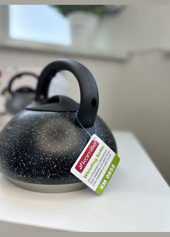 Чайник KM-0855 Чорний 3л з нержавіючої сталі зі свистком і бакелітовою ручкою для індукції і газу Kamille (346048364)