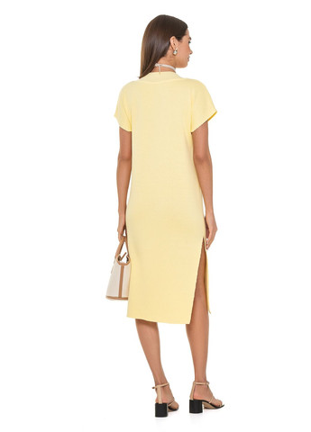 Желтое свободное трикотажное платье с v-образным вырезом SVTR