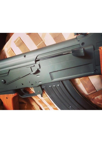 Детский автомат Калашникова АК-47 P47 с лазером и фонарем на пластиковых шариках 6мм CYMA (360544432)