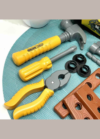 Набор инструментов шуруповерт молоток гайки отвертка в чемоданчике (T013) Bambi (305575811)