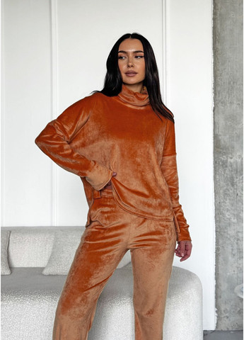 Стильний жіночий велюровий костюм INNOE Костюм (366560196)