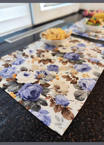 Сервировочный коврик (ланчмат) (набор из 2) водоотталкивающий с цветочным рисунком в белых и голубых тонах Maystat (305390773)