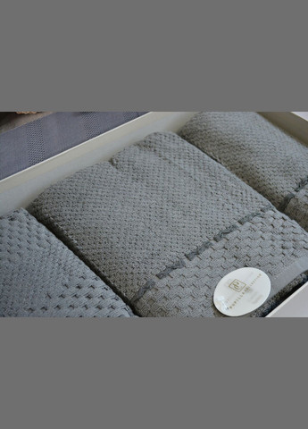 Подарочный набор полотенец Monet Pupilla серый