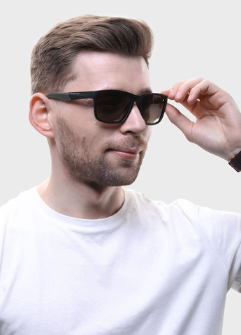 Мужские солнцезащитные очки с поляризацией TR9024 114032 Thom RICHARD (289356360)