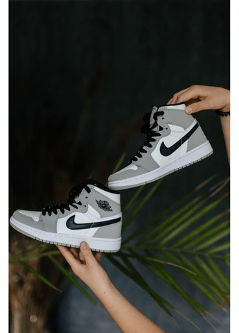КРОСІВКИ ЖІНОЧІ NIKE AIR JORDAN 1 MID LIGHT SMOKE GREY НАЙК АІР ДЖОРДАН No Brand сірі демісезони (368870101)