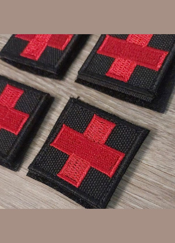 Шеврон Крестик на аптечку 3.5 см No Brand (336381995)