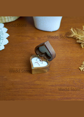 Футляр деревянный свадебный Коробочка для колец Heart 55х60х40мм ящик для двух колец No Brand (338436968)