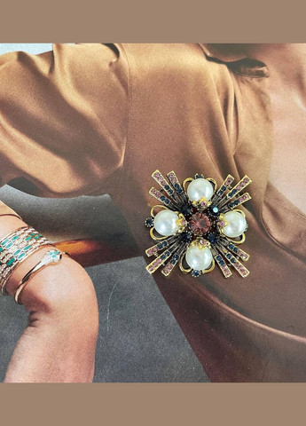 Брошь булавка женская классическая винтажная с цветными камнями и белым жемчугом. Xuping Jewelry (330618908)