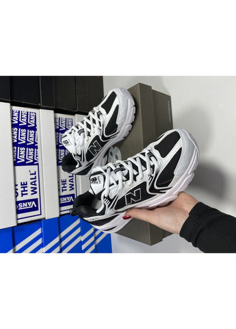 КРОСІВКИ ЖІНОЧІ NEW BALANCE 530 WHITE BLACK НЬЮ БЕЛАНС 530 No Brand чорні демісезони (369388317)