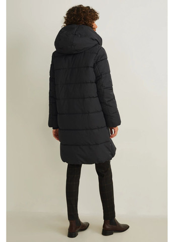 Чорна демісезонна стегана подовжена куртка C&A