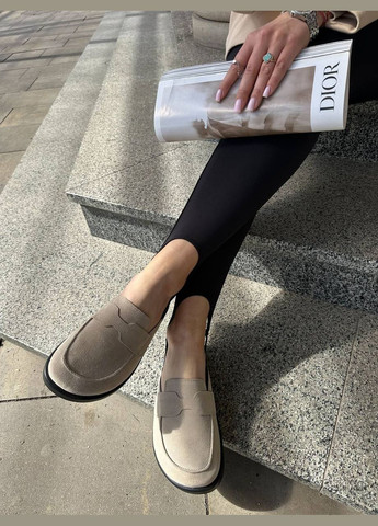 Песочные стильные женские клоги No Brand на платформе