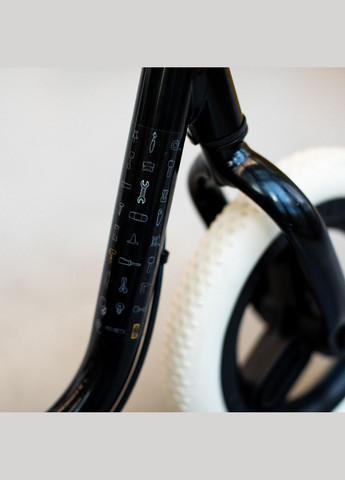 Біговел 10_QUOTE_ RUN RIDE 500 від 2 до 4 років з Ручним Гальмом B'TWIN (335052702)