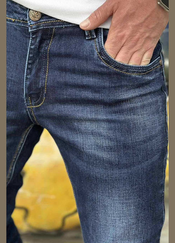 Темно-синие демисезонные прямые джинсы мужские полубатальные темно-синего цвета Let's Shop