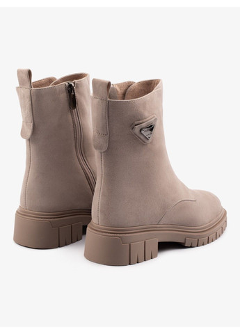 Жіночі черевики на низькому ходу 1100786 Buts (305669526)