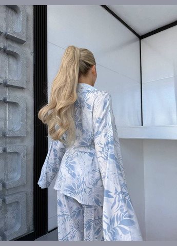 Легкий льняной костюм с нежным принтом No Brand Р4936-490 (347176249)