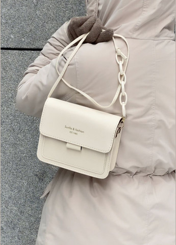Жіноча класична сумка крос-боді молочна біла No Brand (289199492)