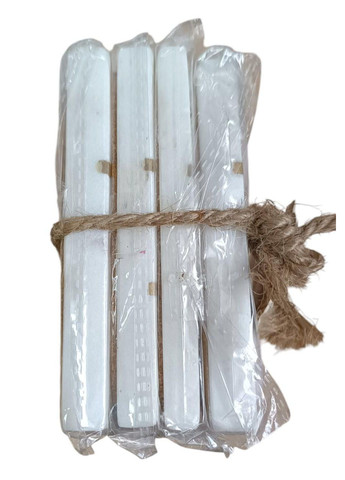 Білі мармурові підставки GAURI KOHLI з корковою основою та золотою інкрустацією (4 шт) No Brand (302238009)