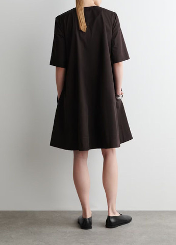 Темно-коричнева кежуал сукня Cos однотонна