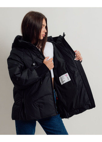 Черная зимняя куртка зимняя черная Clasna