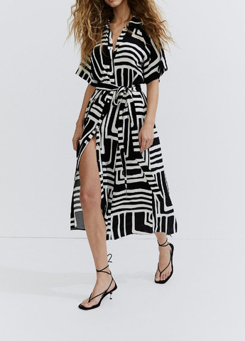 Чорна кежуал сукня H&M з геометричним візерунком