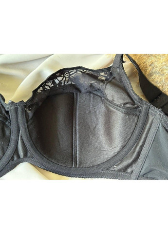 Чорний бюстгальтер з тонким поролоном 5098 чорний Finikin