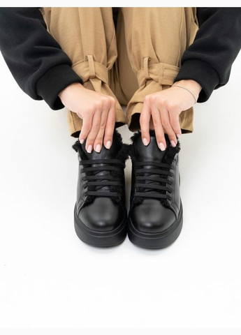 Чорні низькі черевики зі шкіри на хутрі ISSA PLUS (280939545)