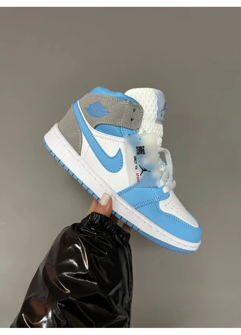 Серые демисезонные кроссовки мужские nike air jordan 1 mid blue grey premium найк аир джордан серые No Brand