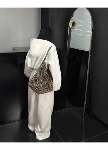 Жіночий костюм вільного крою Avanti (364863887)