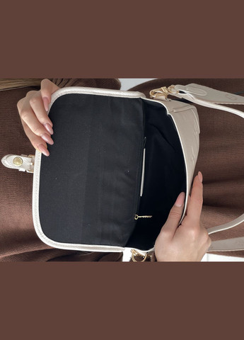 Сумочка жіноча Луї Вітон стьогана на два ремінця (білий колір) No Brand (322505921)