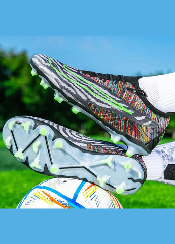 Серые футбольные бутсы No Brand без шнурков