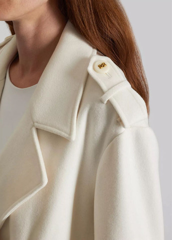 Белое демисезонное Пальто Kocca