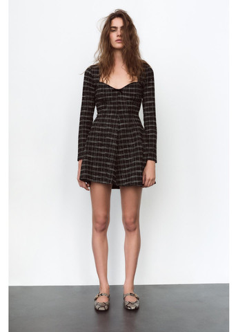 Чорна клітчаста скейтерська сукня Zara