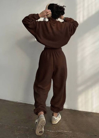 Повседневный оверсайз костюм букле двойка: укороченная кофта на молнии + штаны высокой посадки Tik-Tak (341736176)