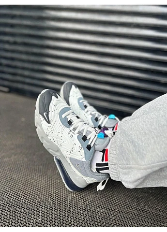 КРОСІВКИ ЖІНОЧІ NIKE AIR MAX 270 REACT SILVER X TRAVIS SCOTT CACTUS JACK НАЙК АІР МАКС 270 СІРІ No Brand сірі демісезони (390381251)