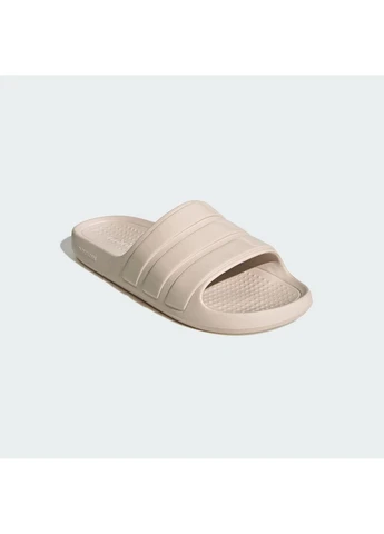 Бежеві тапочки adilette flow beige jp5684 літні adidas