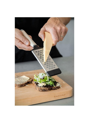 Тертка Coreline 29,6 см Кремовий (KAG320OHACE) KitchenAid (323115100)