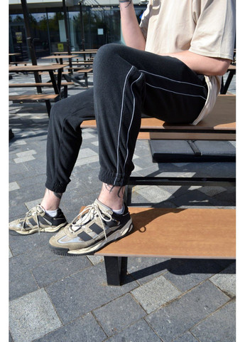 Черные спортивные, повседневный, кэжуал зимние зауженные брюки Seven